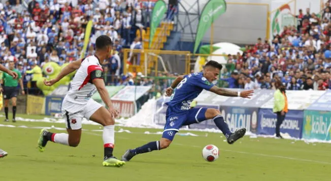 Cartaginés y Alajuelense igualaron sin goles en la final de ida