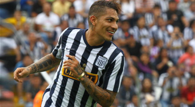 El destino de Paolo Guerrero se definiría en los próximos días.