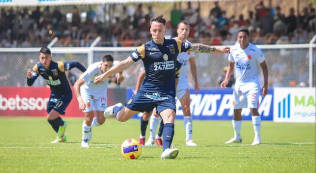 Pablo Lavandeira una de las figuras de Alianza Lima en el triunfo ante Grau.