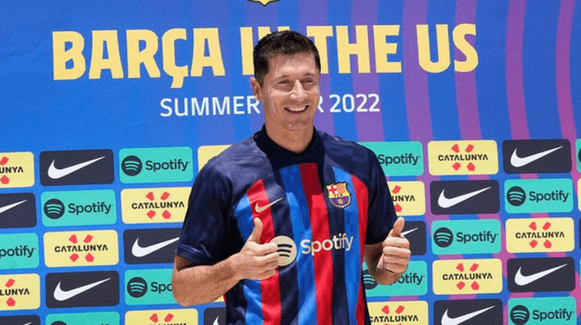 Robert Lewandowski tiene contrato con Barcelona hasta junio de 2026