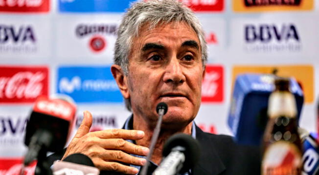 Juan Carlos Oblitas reveló por qué no seguirá siendo el director deportivo de la FPF.