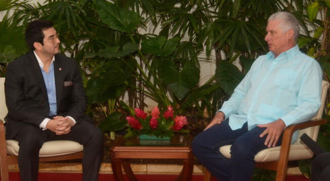 Presidente de Cuba y del Comité Olímpico Peruano se reunieron en La Habana