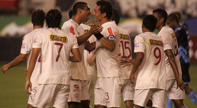 Universitario salió campeón con Juan Reynoso en 2009.