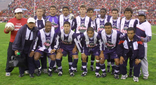 Alianza Lima y el equipo que salió campeón nacional en el 2001