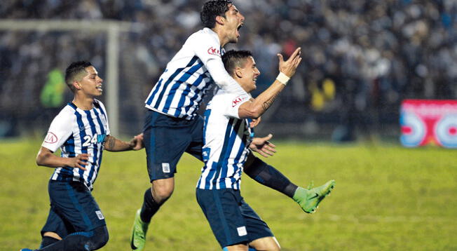 Gonzalo Godoy celebra su gol ante la San Martín