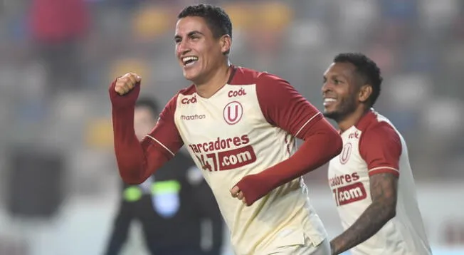 Alexander Succar celebra el segundo gol que le marcó a Binacional.