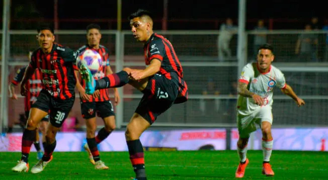 Argentinos Juniors empató 0-0 con Patronato