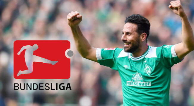 Claudio Pizarro recibió elogios de la Bundesliga