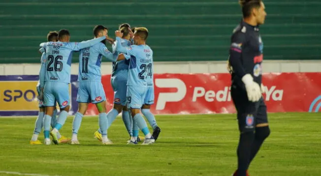 Bolívar derrotó 3-2 a Universitario de Sucre por la liga boliviana