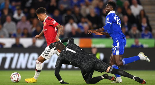 Manchester United con golazo de Sancho ganó 1-0 a Leicester