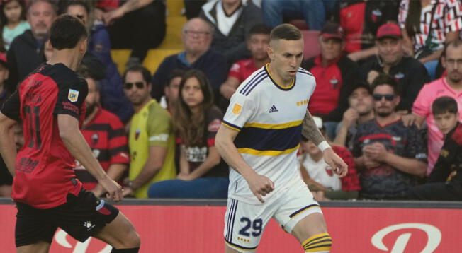 Boca Juniors y Colón vienen jugando por la Liga Profesional