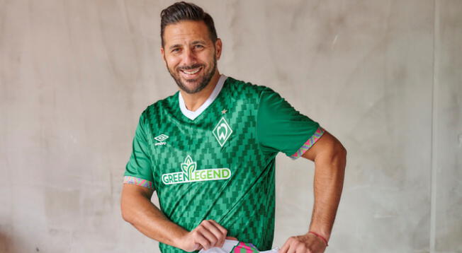 Claudio Pizarro tendrá un partido de despedida con el Werder Bremen