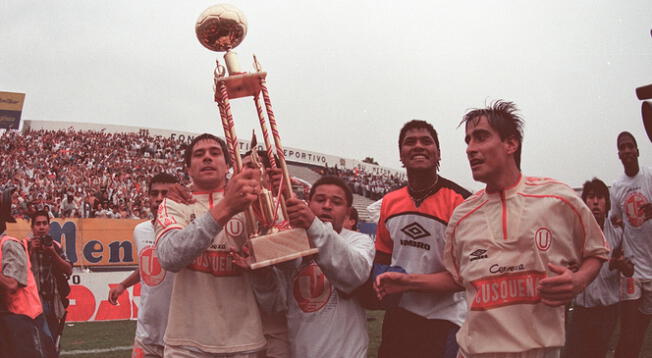 Universitario se coronó campeón nacional en 1999 y dio la vuelta en Matute