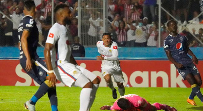 Olimpia venció a Motagua 1-0 por la Liga Concacaf