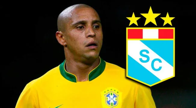 Roberto Carlos sufrió a manos de un jugador de Sporting Cristal