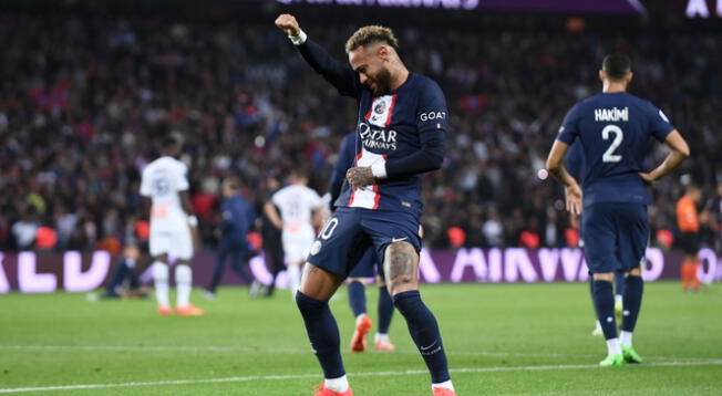 Neymar celebrando su gol ante Marsella