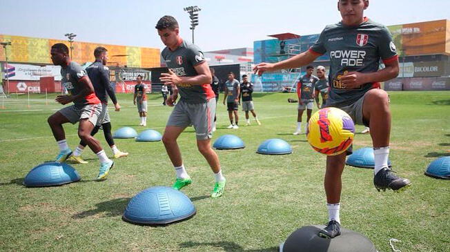 Selección Peruana y los trabajos previos al duelo de práctica