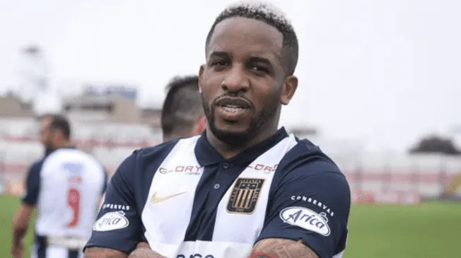 Jefferson Farfán no tuvo una regular participación a lo largo de la temporada.