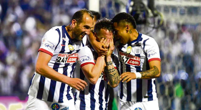 Jugadores de Alianza Lima presentan un nueva valor tras bicampeonato