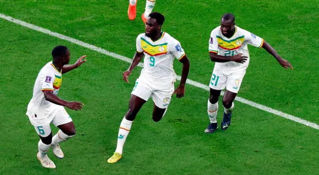 Gol de Senegal para el 1-0 ante Qatar en la Copa del Mundo 2022