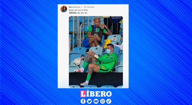 Neymar en la banca esperando la acción del gol