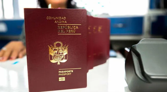 Migraciones dará pasaportes sin cita previa para personas con vuelos programados