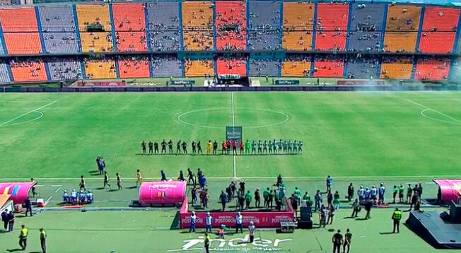 Estadio del Atlético Nacional luce vacío durante duelo ante Alianza Lima