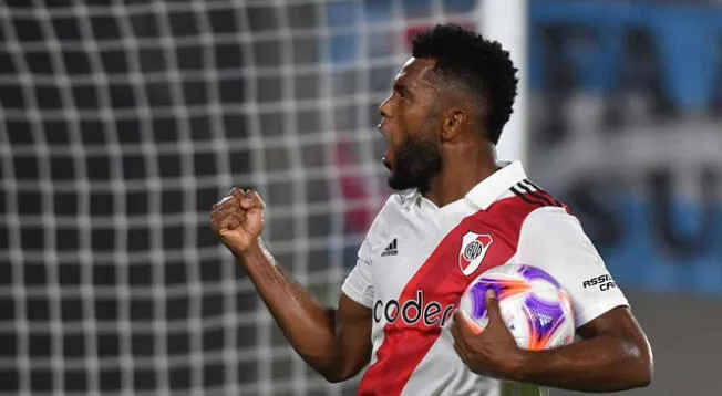 Miguel Borja celebrando su gol