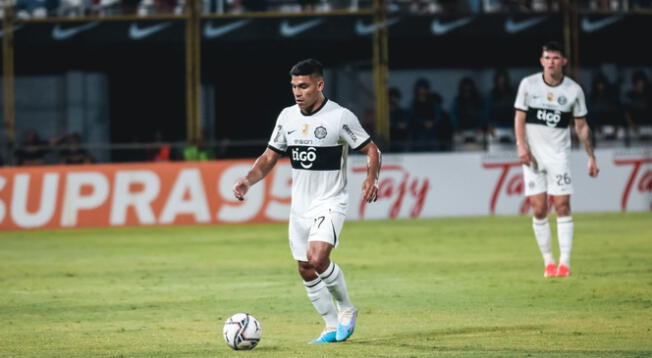 Olimpia golea 4-0 a Tacuary en el Apertura paraguayo