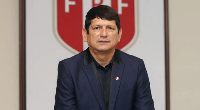 Agustín Lozano es el presidente de la FPF.