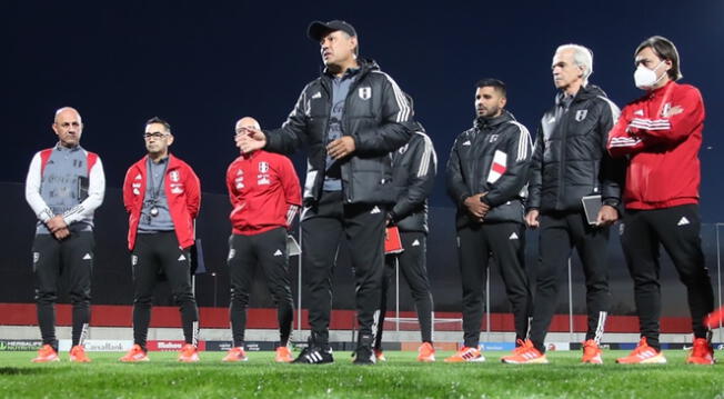 Juan Reynoso ha dirigido seis partidos con la selección peruana.