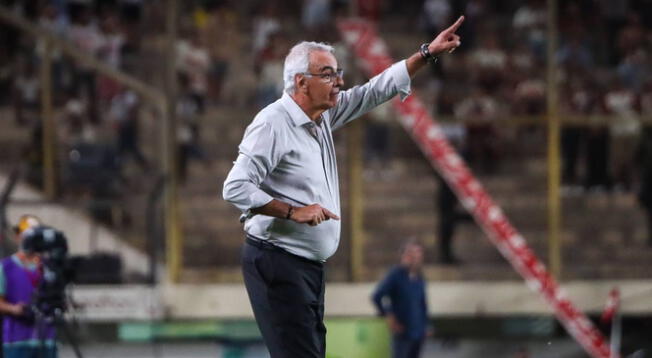 Universitario le dedica emotivo post a Jorge Fossati