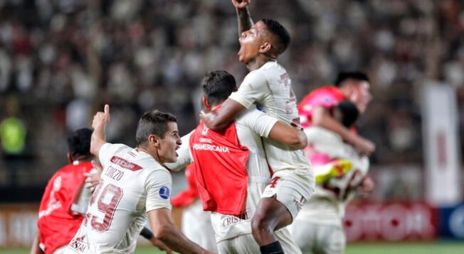 Universitario igualó agónicamente ante Goiás por la Copa Sudamericana 2023