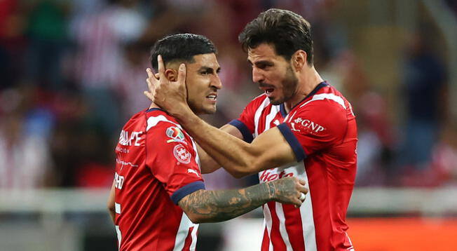 Chivas superó a Cruz Azul por la penúltima jornada de la Liga MX