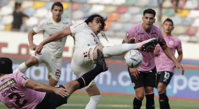 Williams Riveros suma un gol con la camiseta de Universitario.