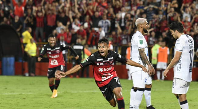 Alajuelense supera a Cartaginés por las semifinales-playoffs de la Liga Promerica