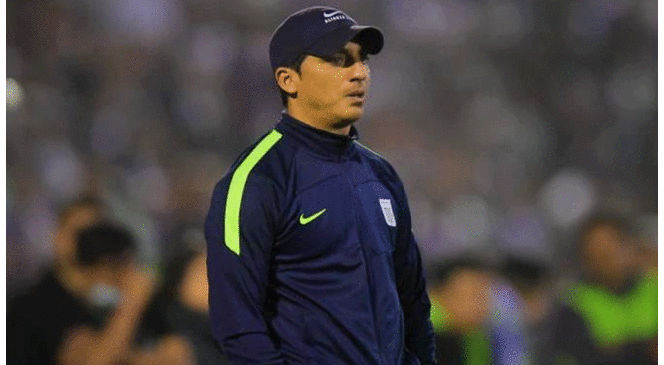 Guillermo Salas hace historia con Alianza Lima ahora como entrenador