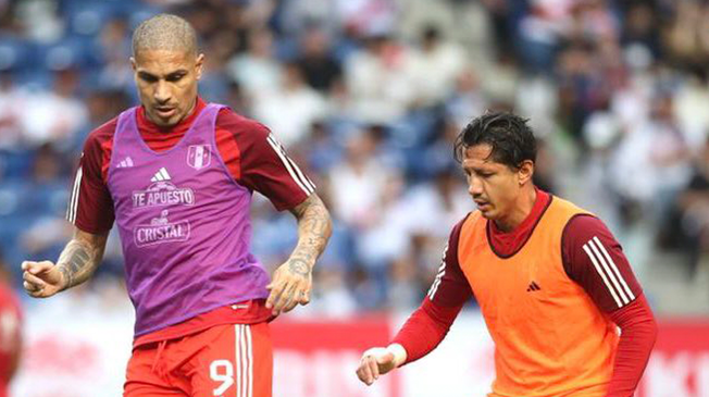 Paolo Guerrero estuvo 45 minutos en cancha ante Japón.