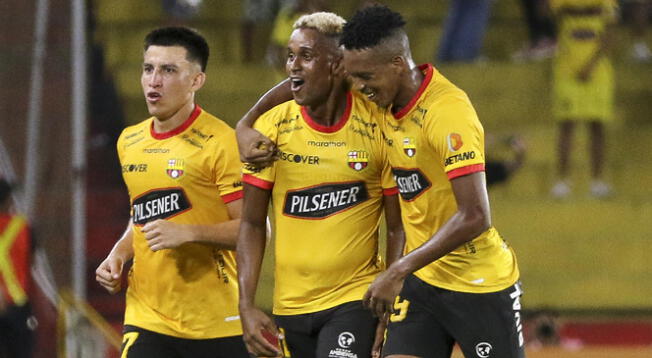 Barcelona de Guayaquil venció por 2-1 a Estudiantes.