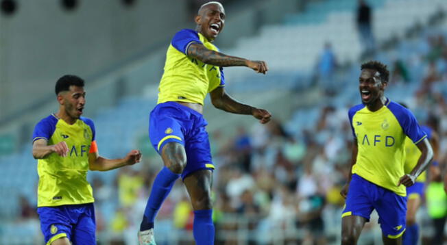 Anderson Talisca marcó doblete ante Farense.