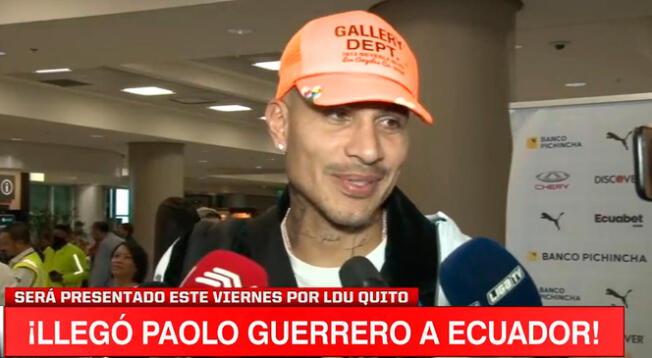 Paolo Guerrero llegó a Ecuador para incorporarse a LDU de Quito