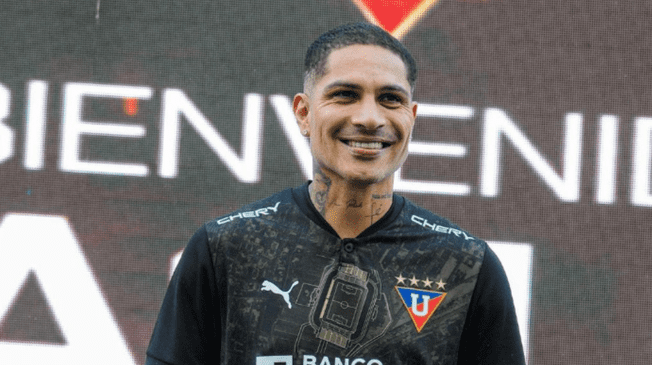 Paolo Guerrero paga jugosa cuota si anota hoy en el partido de LDU de Quito