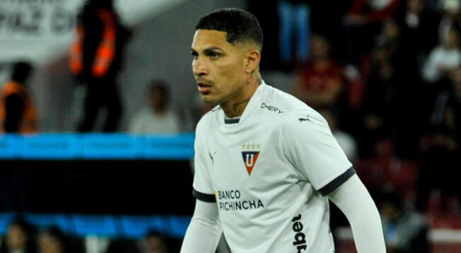 Paolo Guerrero recibió comentarios positivos por su rendimiento en Liga de Quito.