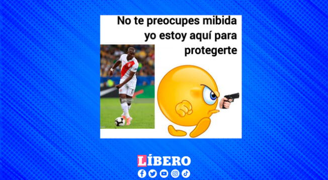 Los hinchas de Advíncula salieron a defender al lateral por su entrega.