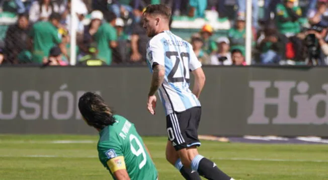 Argentina y Bolivia se ven las caras en el Estadio Hernando Siles de La Paz.