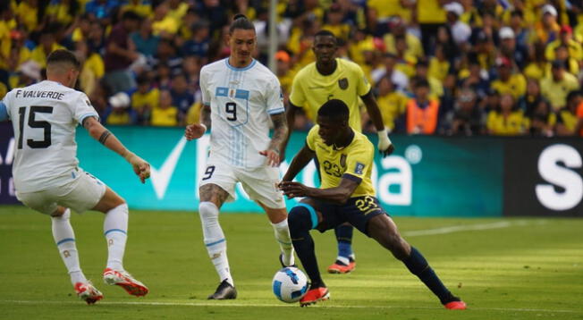 Uruguay perdió 2-1 con Ecuador en Quito