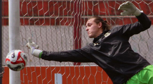 Patrick Zubczuk fue tendencia en redes sociales durante el partido de Universitario vs UTC.