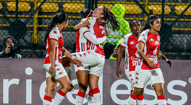 Universitario vs. Santa Fe por Libertadores femenina