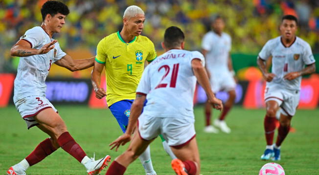 Brasil y Venezuela chocan en las Eliminatorias 2026.