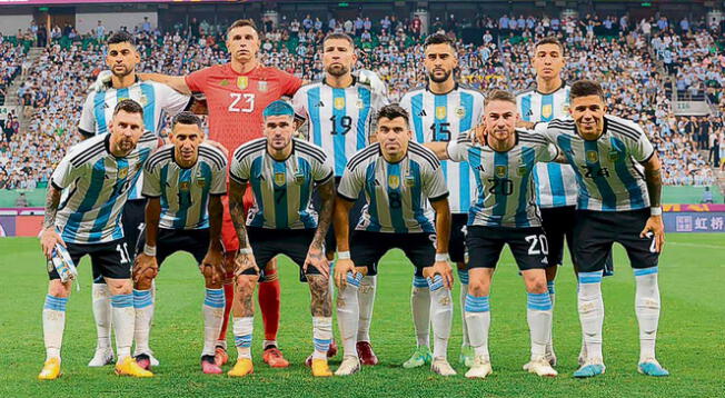 Argentina se enfrenta a Perú hoy martes 17 de octubre por las Eliminatorias 2026.